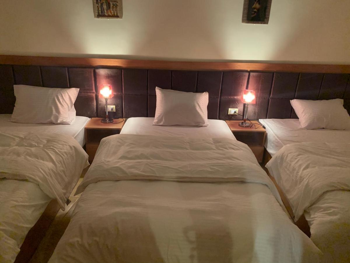 Draz pyramids view Bed&breakfast Kafret el-Gabal Zewnętrze zdjęcie