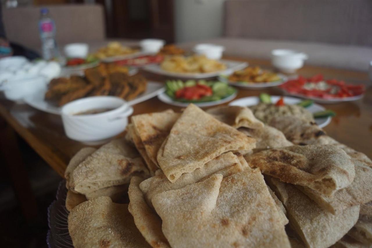 Draz pyramids view Bed&breakfast Kafret el-Gabal Zewnętrze zdjęcie