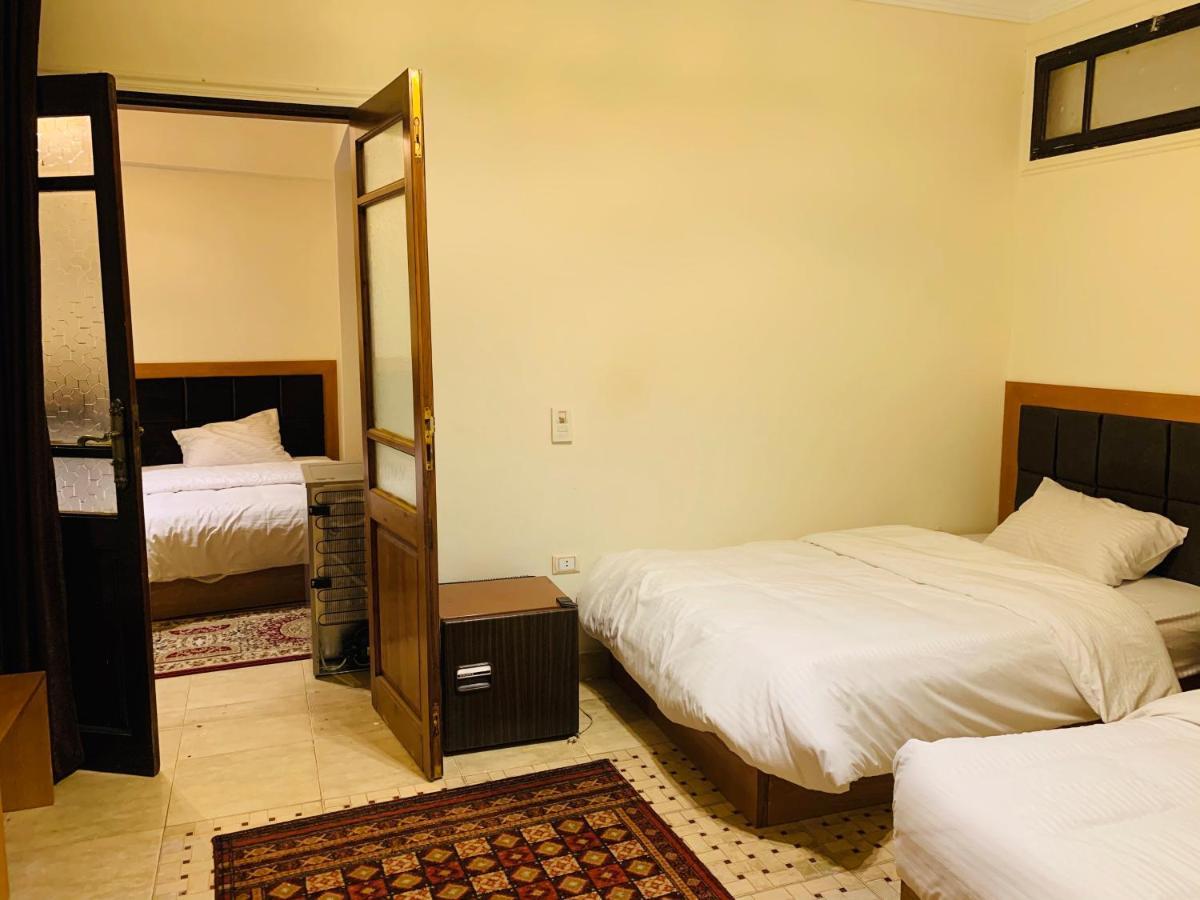 Draz pyramids view Bed&breakfast Kafret el-Gabal Zewnętrze zdjęcie