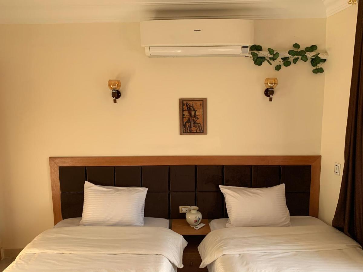 Draz pyramids view Bed&breakfast Kafret el-Gabal Zewnętrze zdjęcie