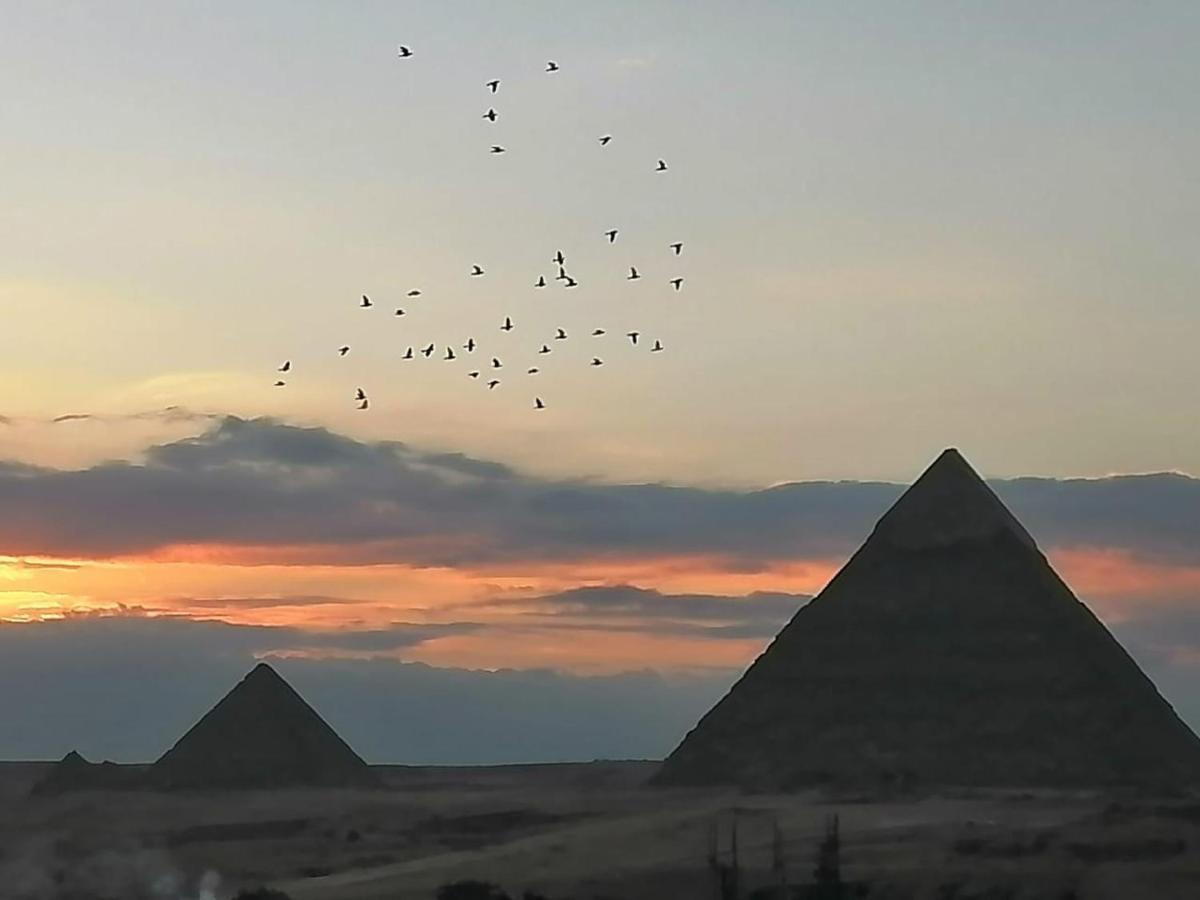 Draz pyramids view Bed&breakfast Kafret el-Gabal Zewnętrze zdjęcie